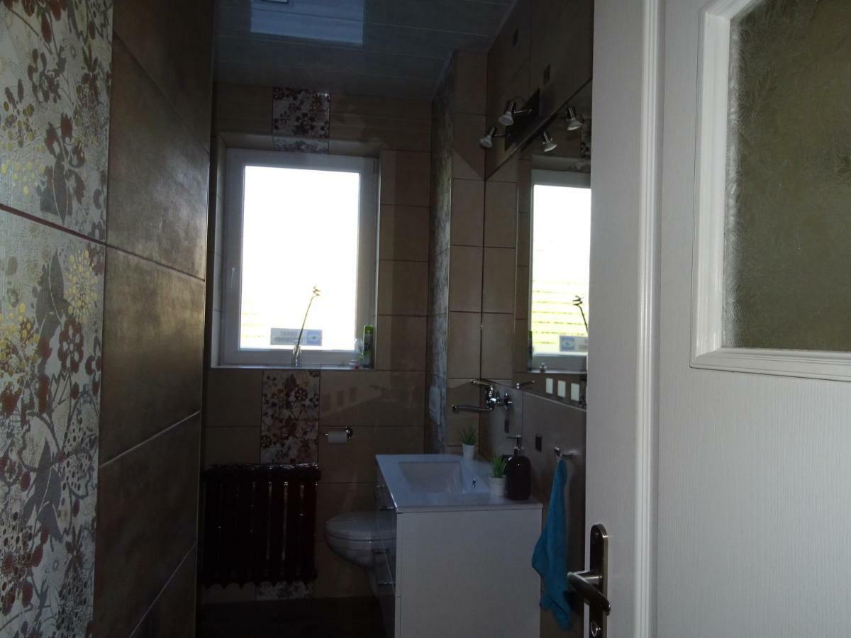 Apartament Angelo Sosnowiec Buitenkant foto