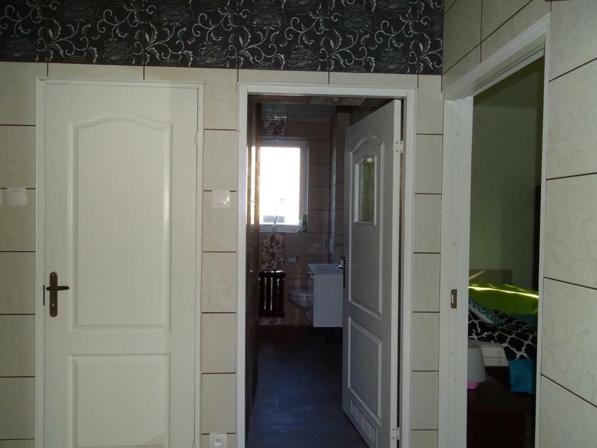 Apartament Angelo Sosnowiec Buitenkant foto